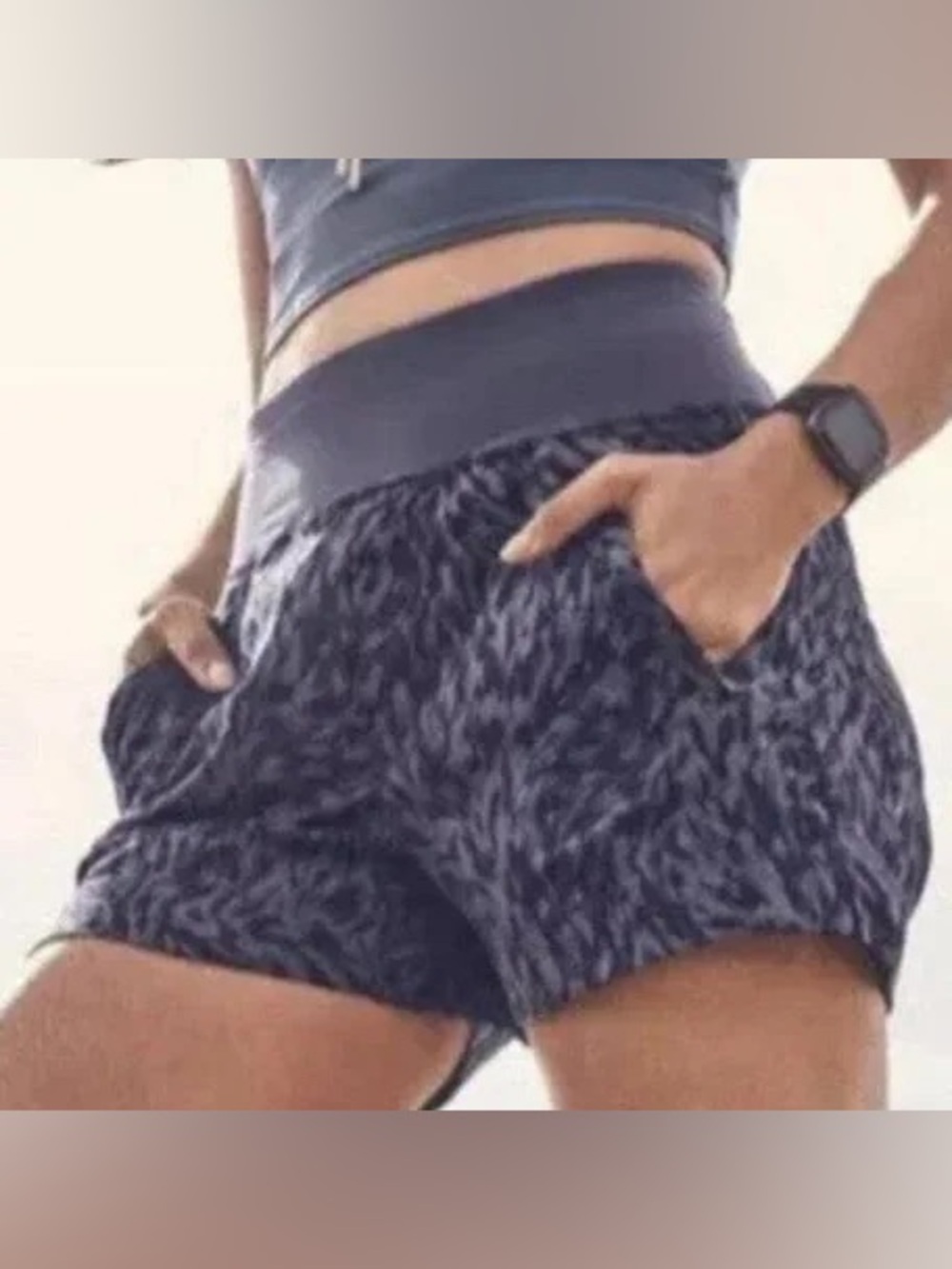 Athleta Shorts Womens 10 Blue Trekkie North Printed Animal Lynx Gym Workout Run